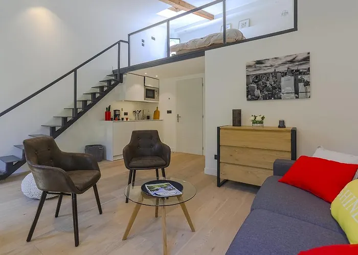 شقة My Casa - 4 Place Massena - Duplex *