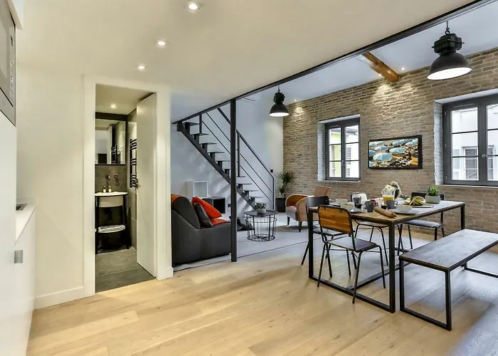 My Casa - 4 Place Massena - Duplex * نيس