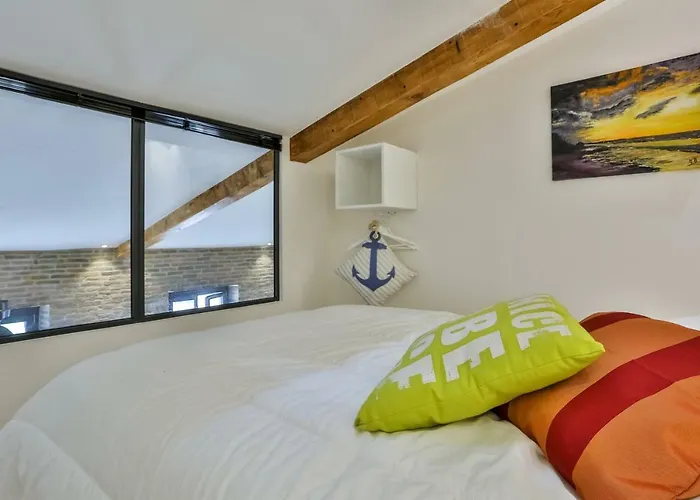 My Casa - 4 Place Massena - Duplex شقة